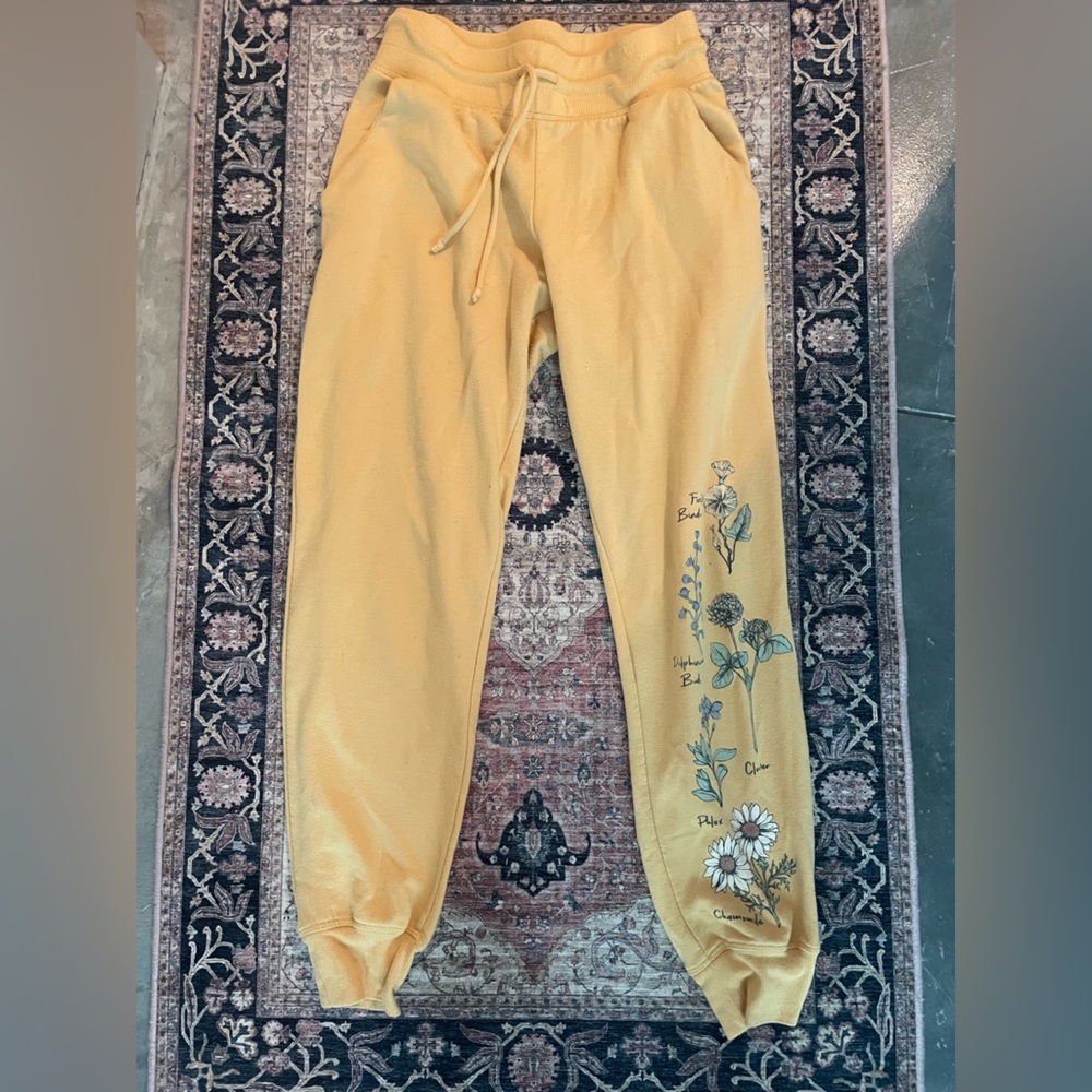 Target Zoe + Liv Joggers